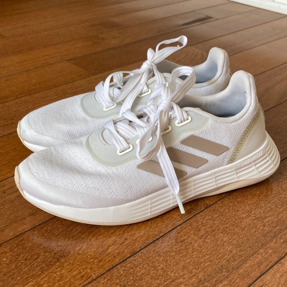 Adidas QT Racer Sport White Sneaker Running Shoe - 6